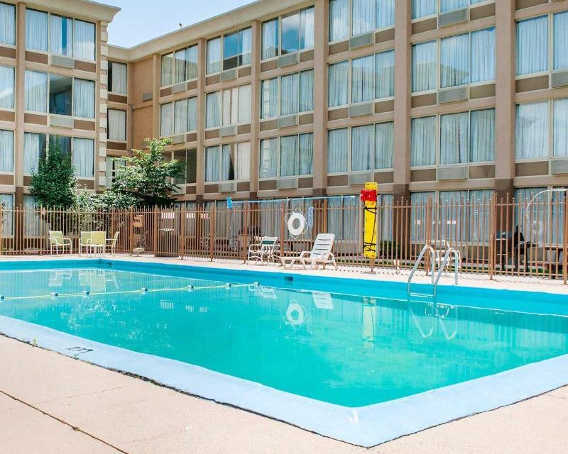 Rodeway Inn Conference Center Крауфордсвілл Екстер'єр фото